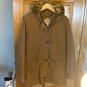 Forever 21 / dark Carmel colored jacket fur lined hood. Sz L